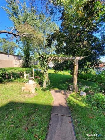39 Rogers Street Branford CT 06405