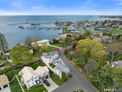 218 Totoket Road Branford CT 06405