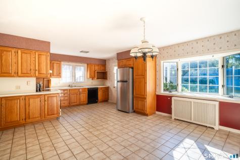 501 Lambert Road Orange CT 06477