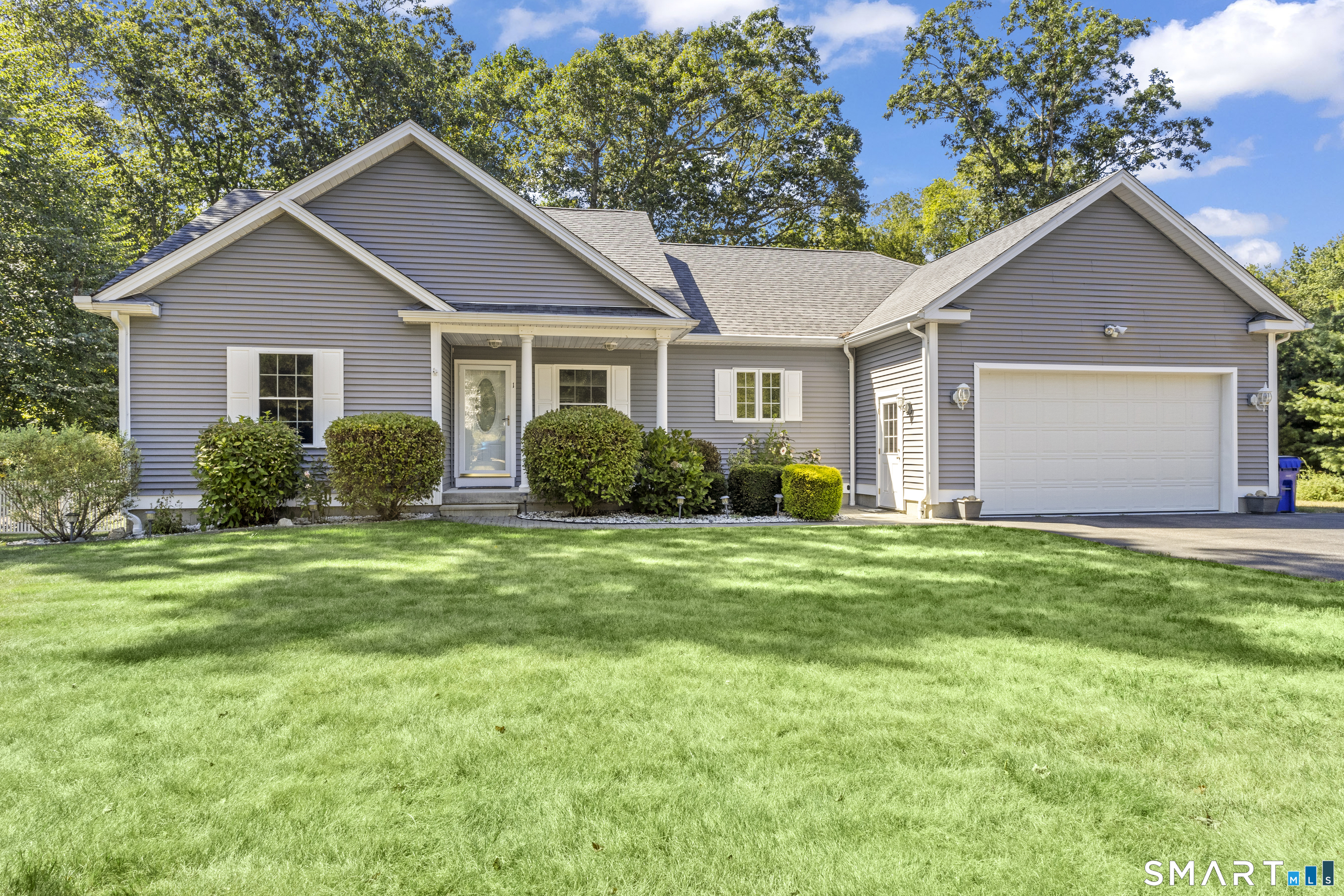 1 Arrowhead Trail Waterford CT 06385