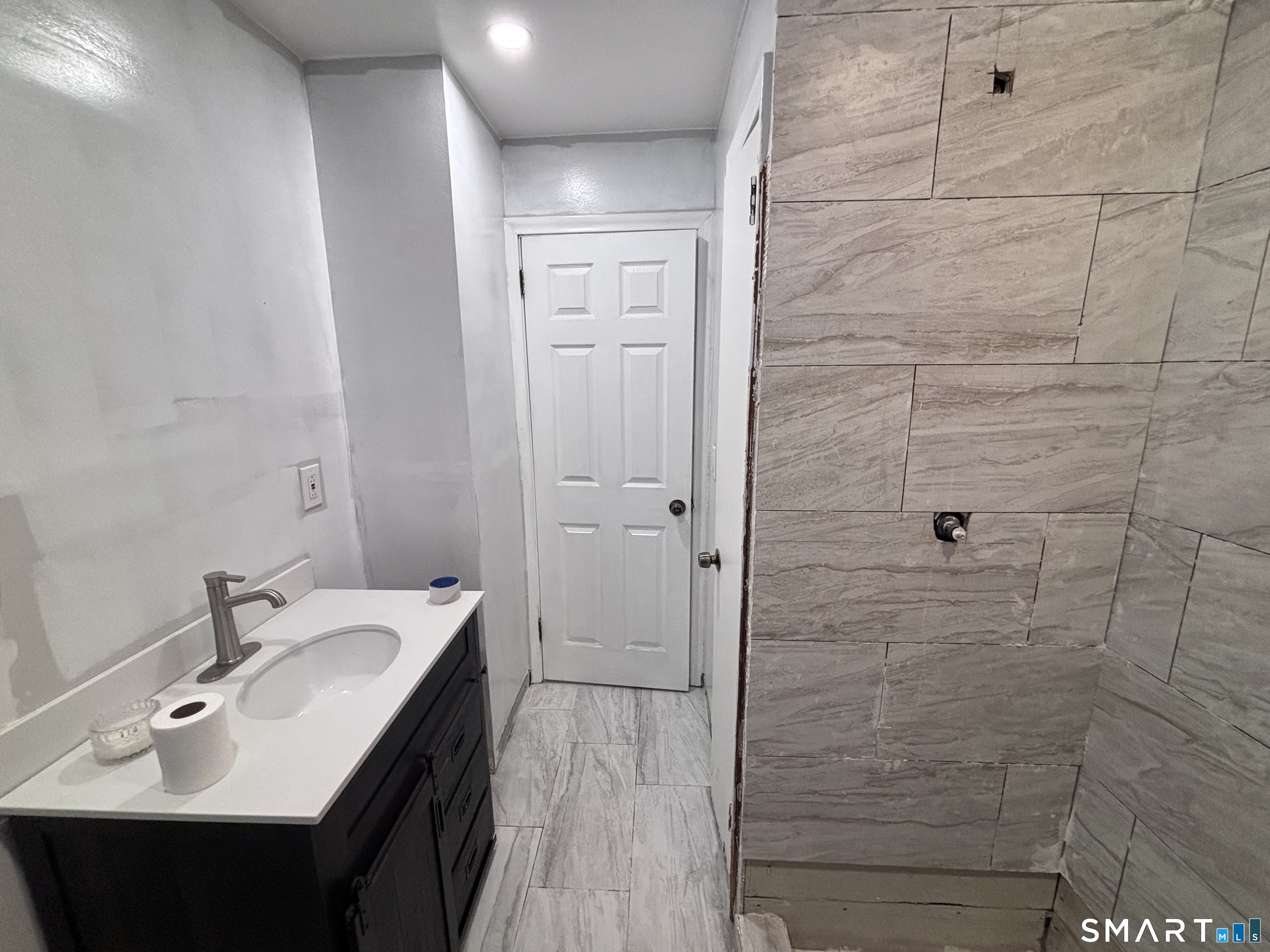 95-97 Grandview Terrace Hartford CT 06114