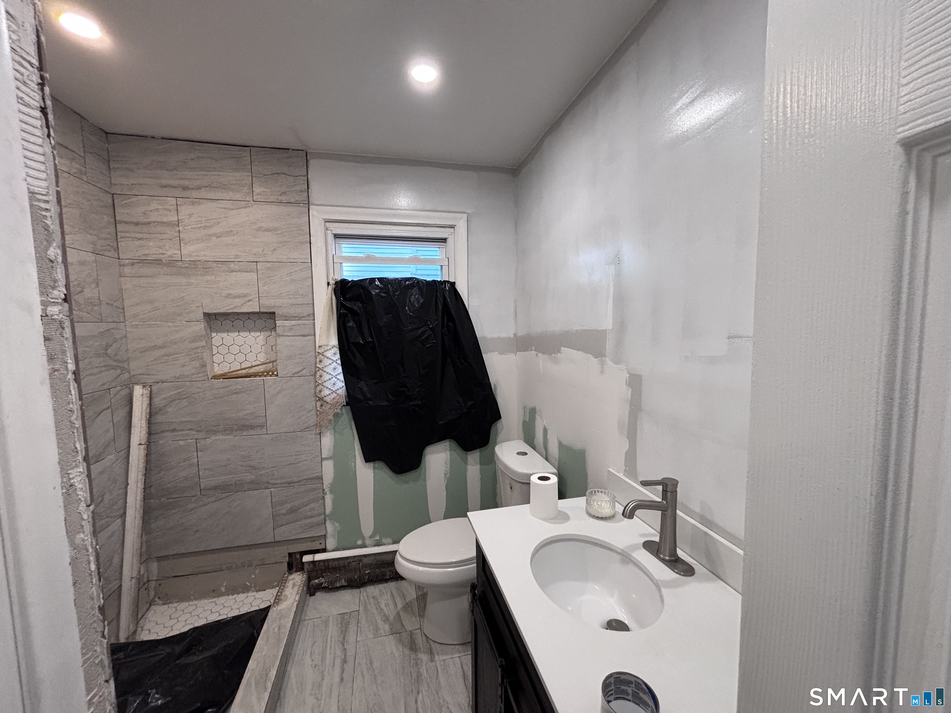 95-97 Grandview Terrace Hartford CT 06114