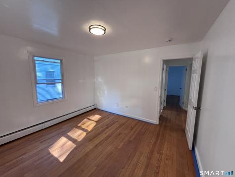 95-97 Grandview Terrace Hartford CT 06114