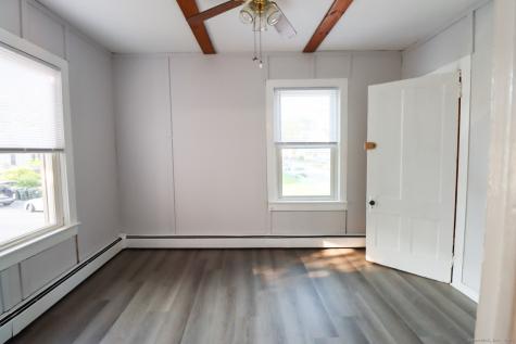 48 Golden Street Norwich CT 06360