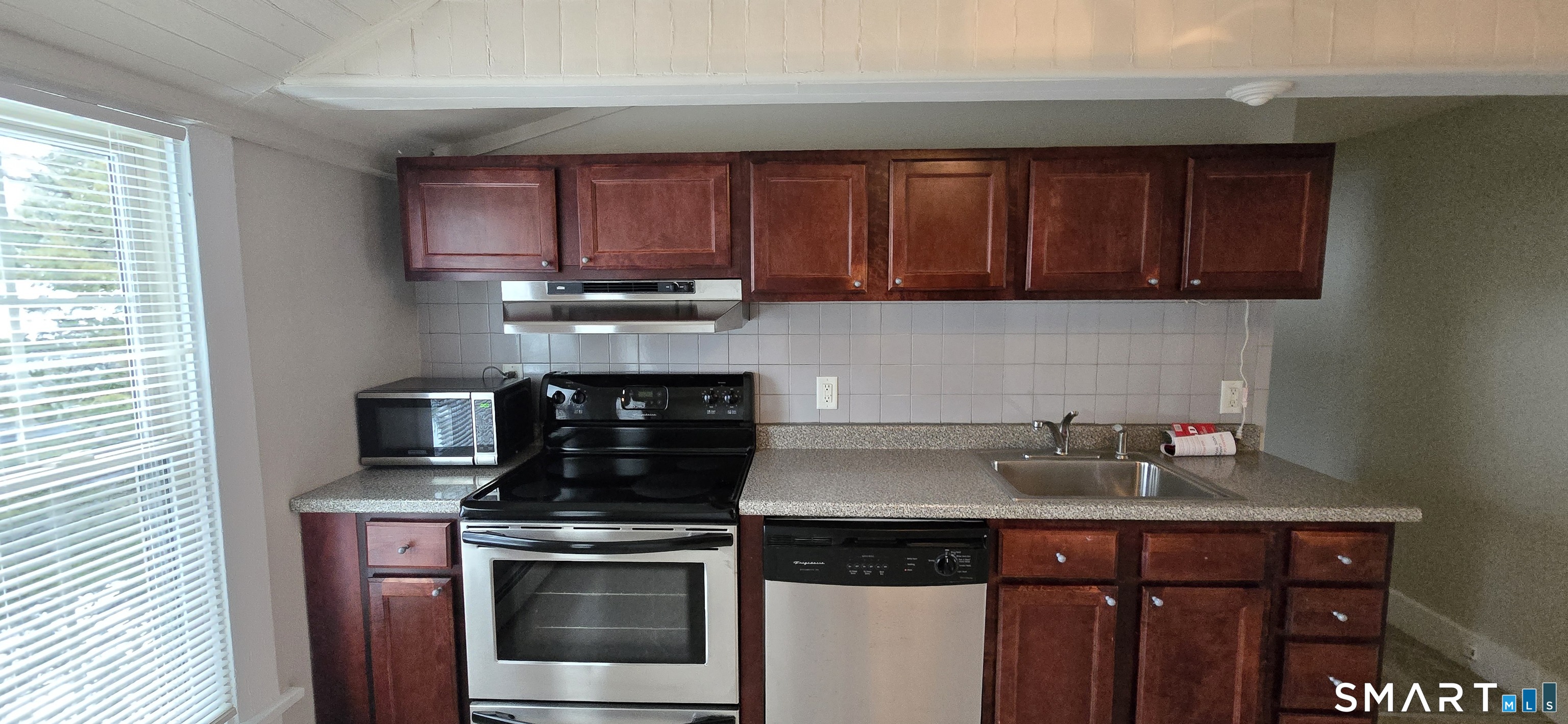 154 Washington Street Norwich CT 06360