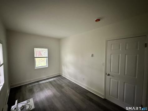7 Prest Street New London CT 06320