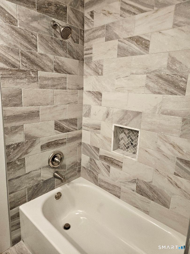 300 Railtree Road Woodbury CT 06798