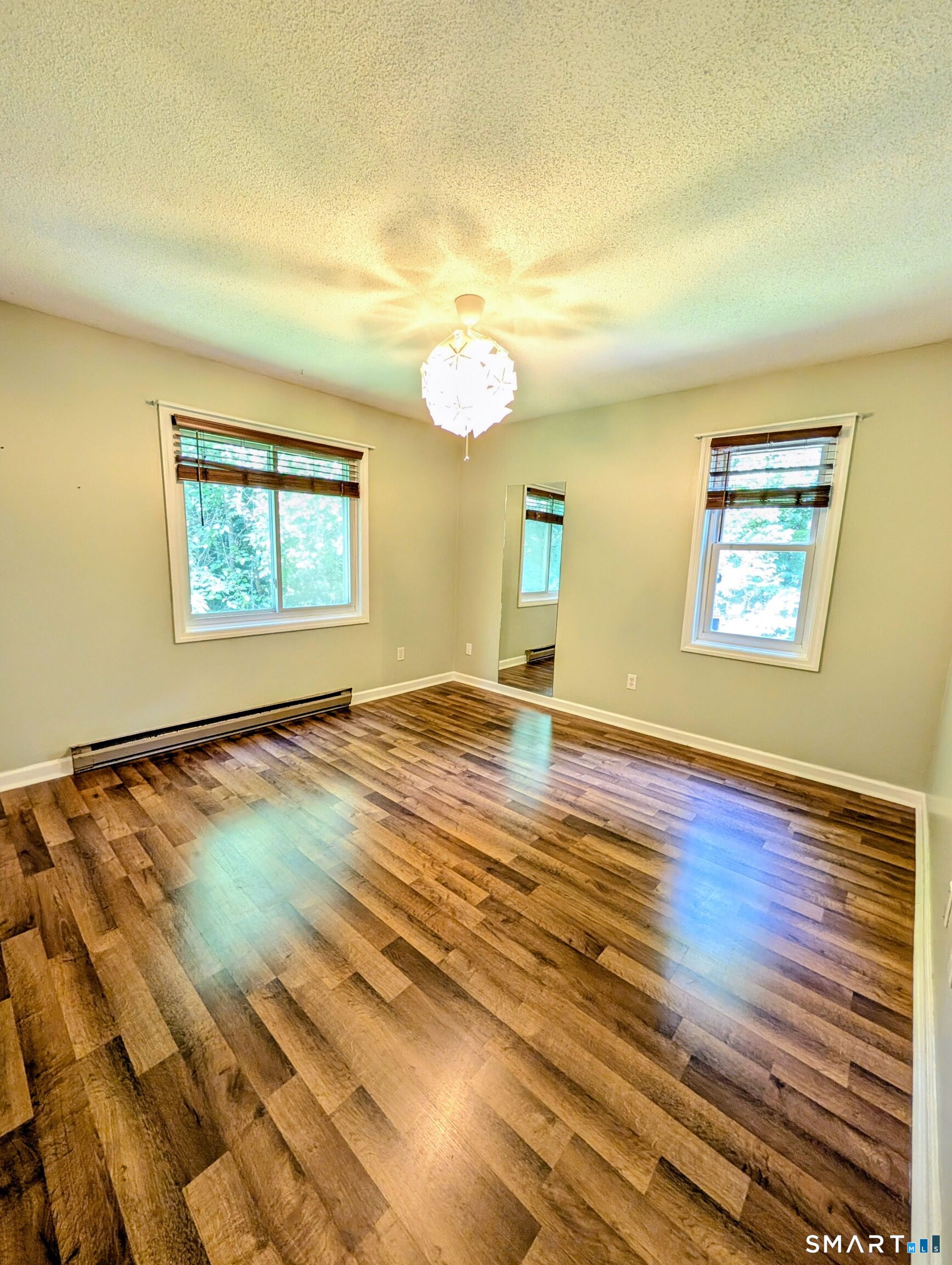 6 Taagan Street Danbury CT 06811