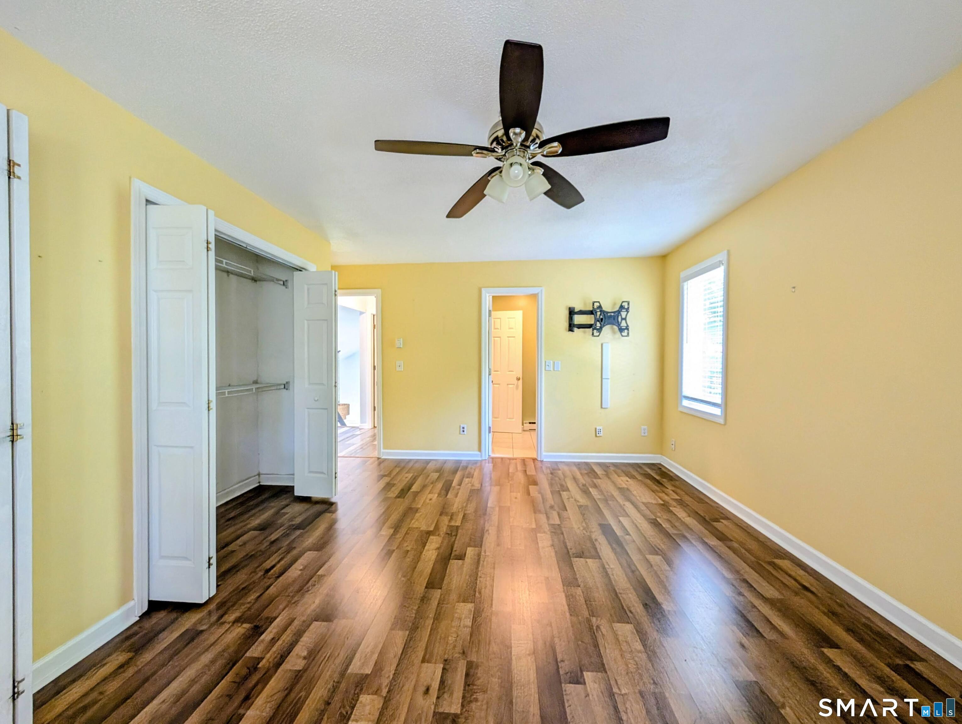 6 Taagan Street Danbury CT 06811