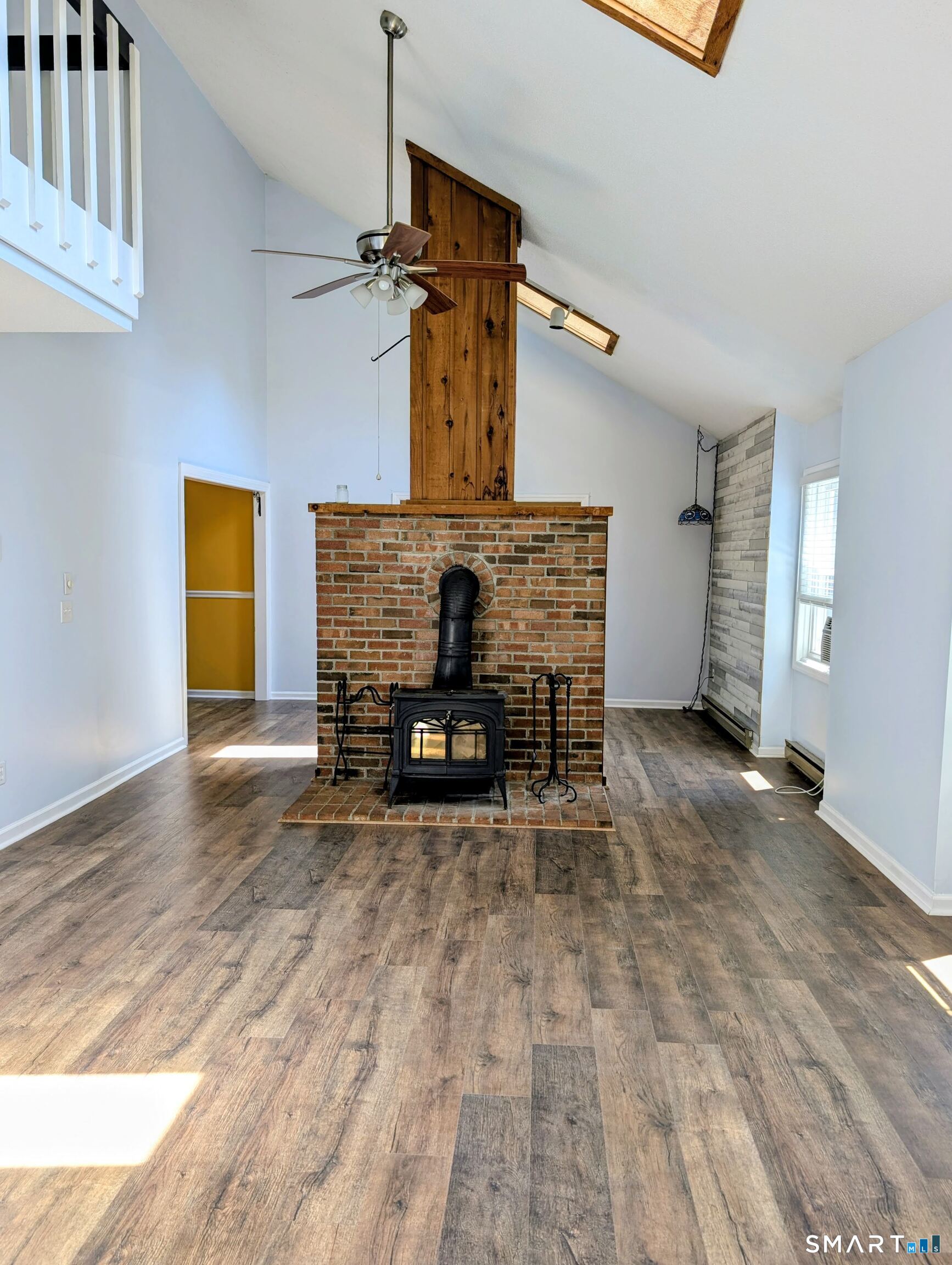 6 Taagan Street Danbury CT 06811