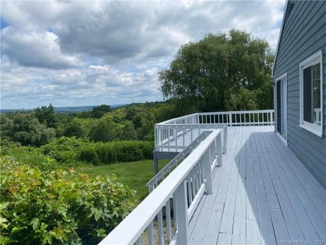 18 Whippoorwill Hill Road Newtown CT 06470