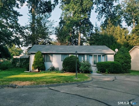25 Oakview Circle Westport CT 06880