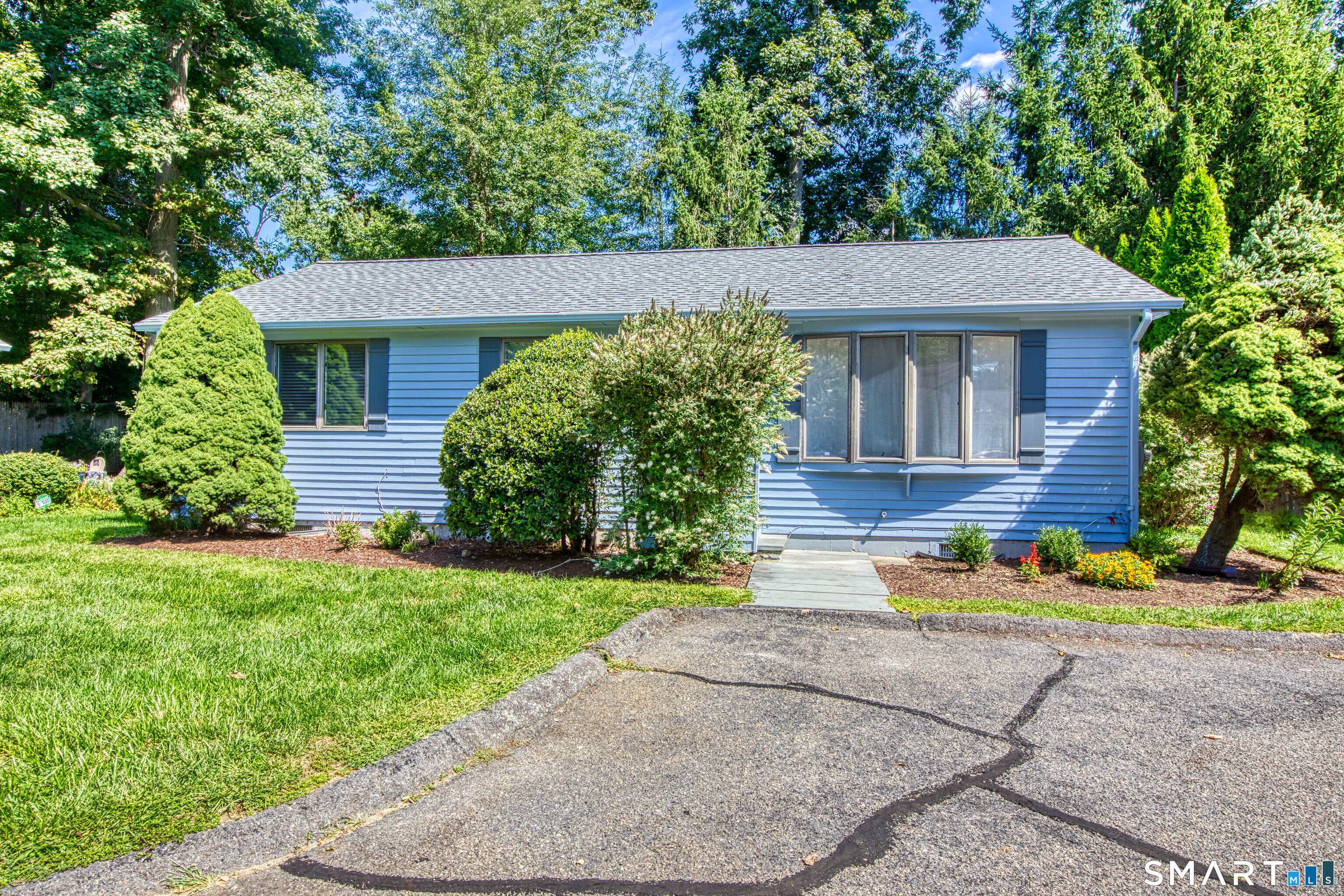 25 Oakview Circle Westport CT 06880
