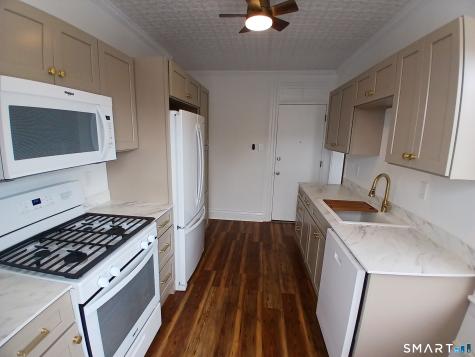 117-119 Water Street Stonington CT 06378