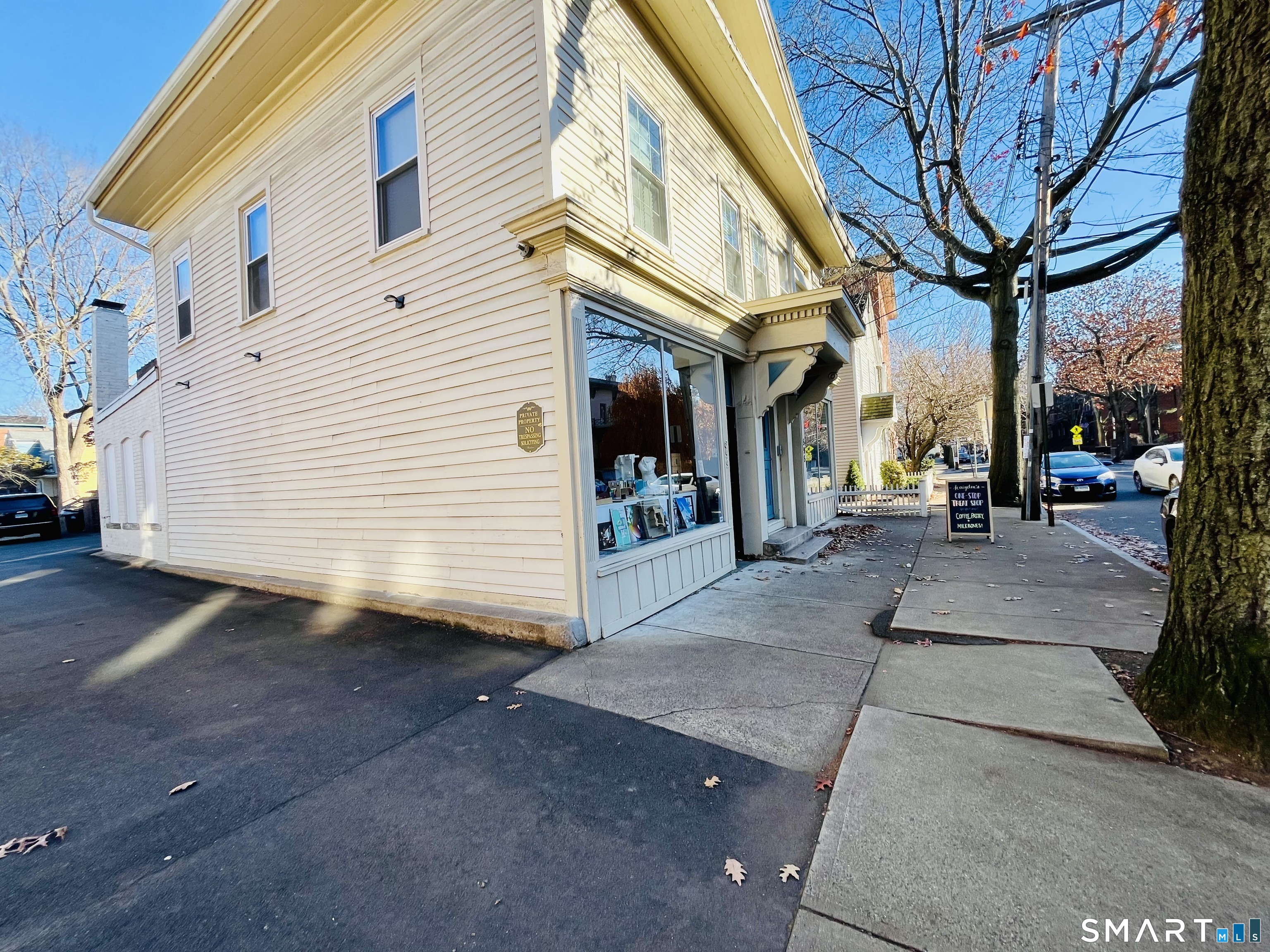 597 Chapel Street New Haven CT 06511