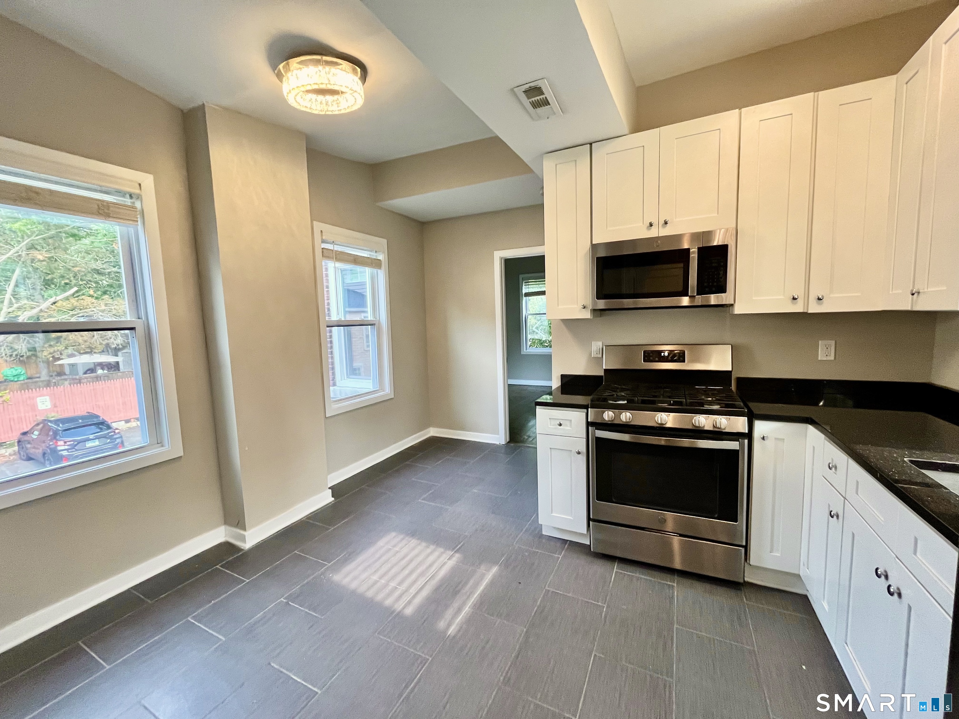 597 Chapel Street New Haven CT 06511