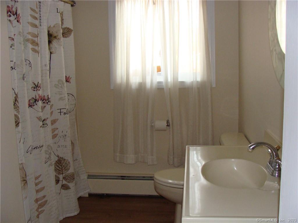 30 Thistle Down Lane Naugatuck CT 06770