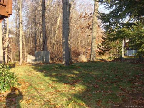 30 Thistle Down Lane Naugatuck CT 06770