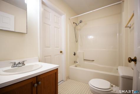 378 Meridian St Extension Groton CT 06340