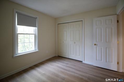 378 Meridian St Extension Groton CT 06340