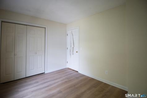 378 Meridian St Extension Groton CT 06340