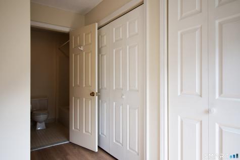 378 Meridian St Extension Groton CT 06340