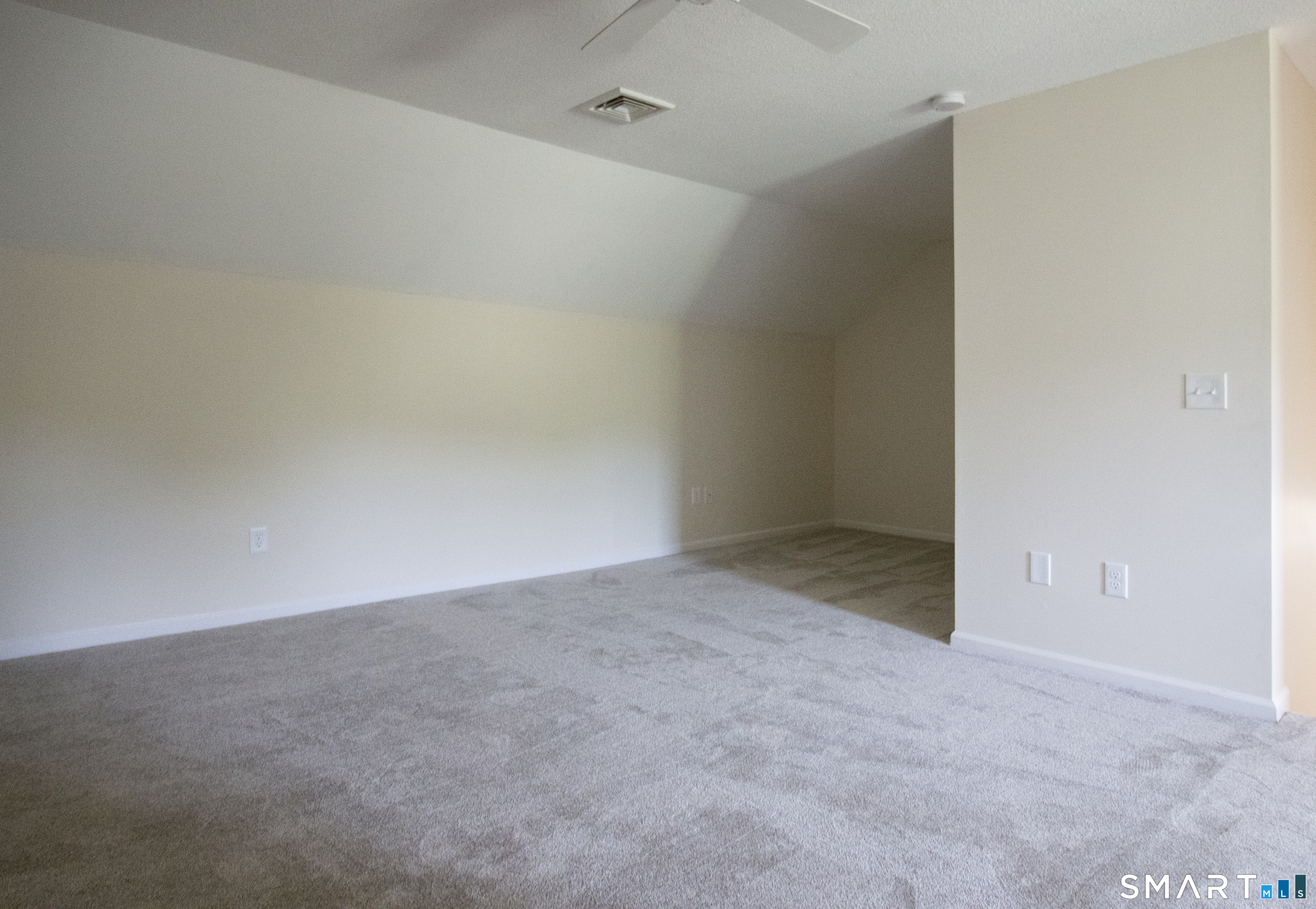 378 Meridian St Extension Groton CT 06340