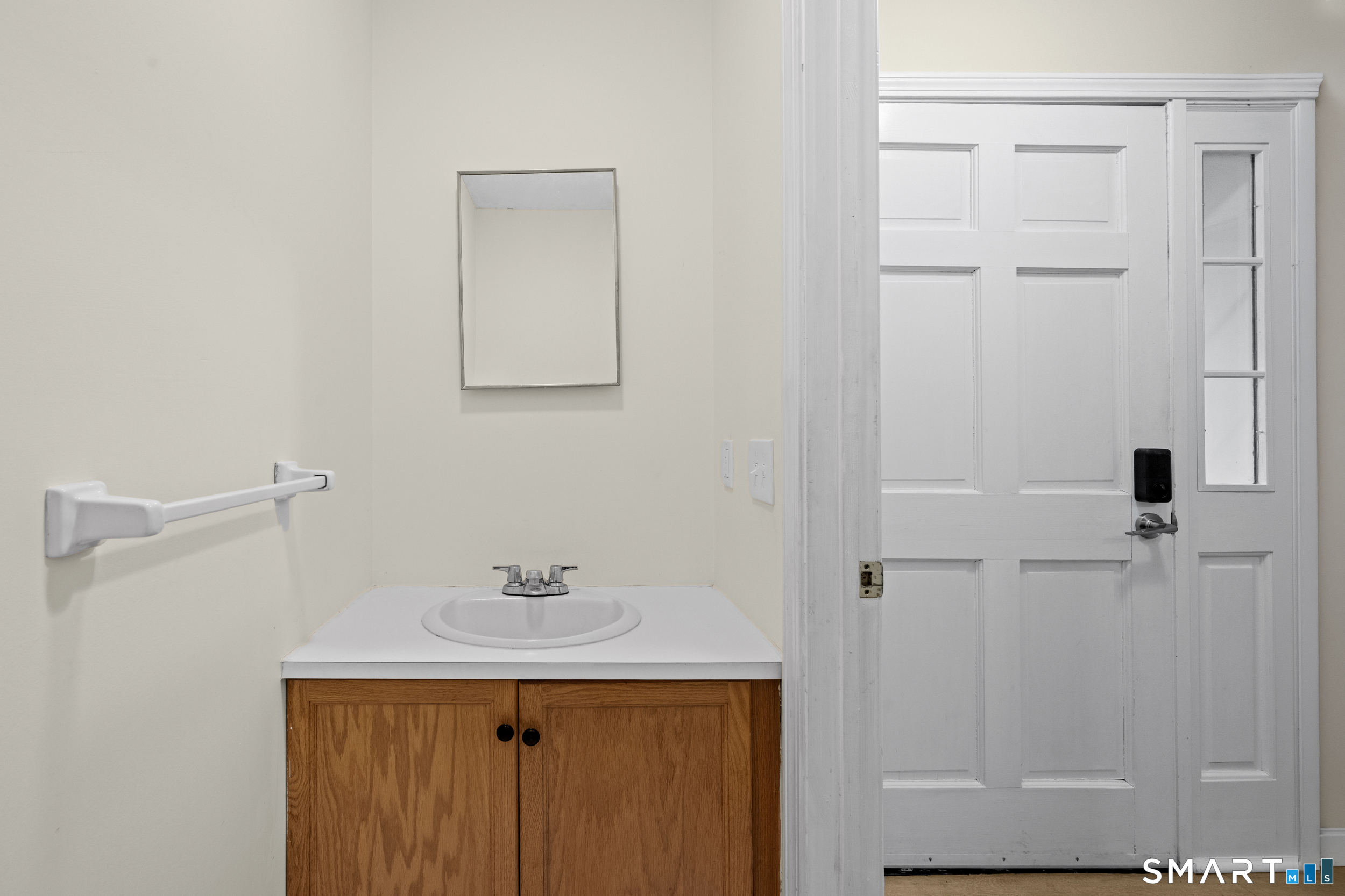 378 Meridian St Extension Groton CT 06340