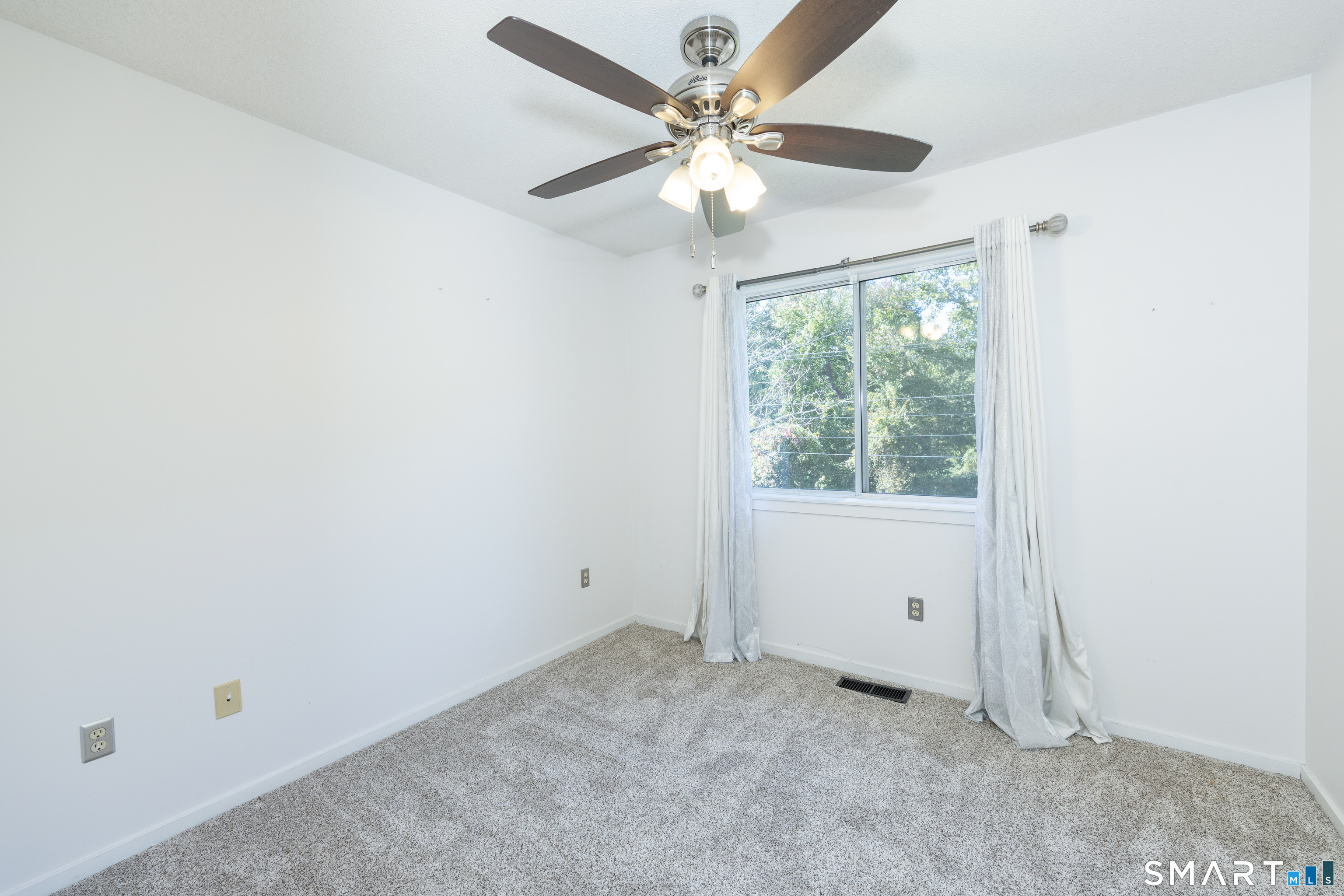 351 Bradley Street East Haven CT 06512