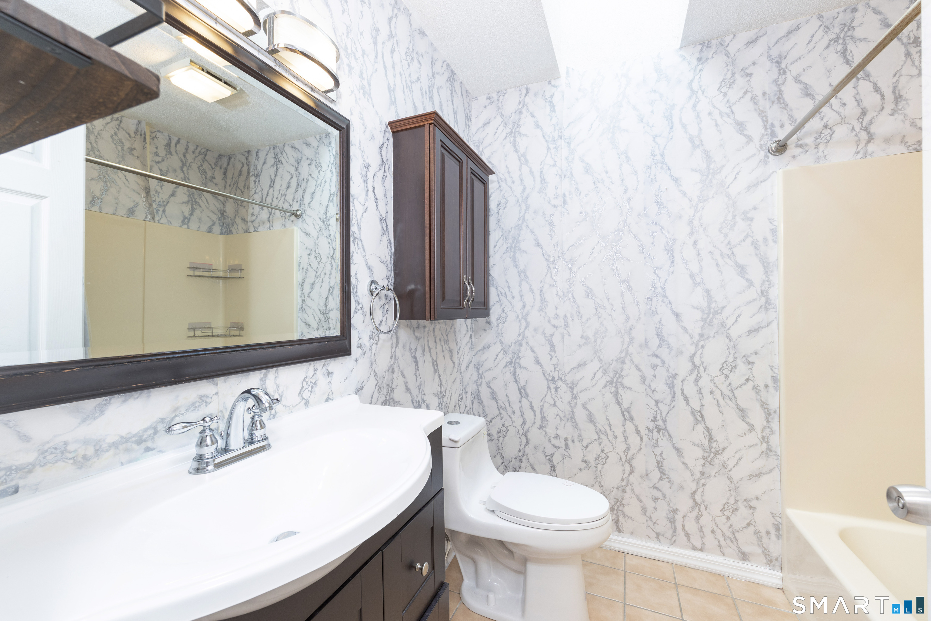 351 Bradley Street East Haven CT 06512