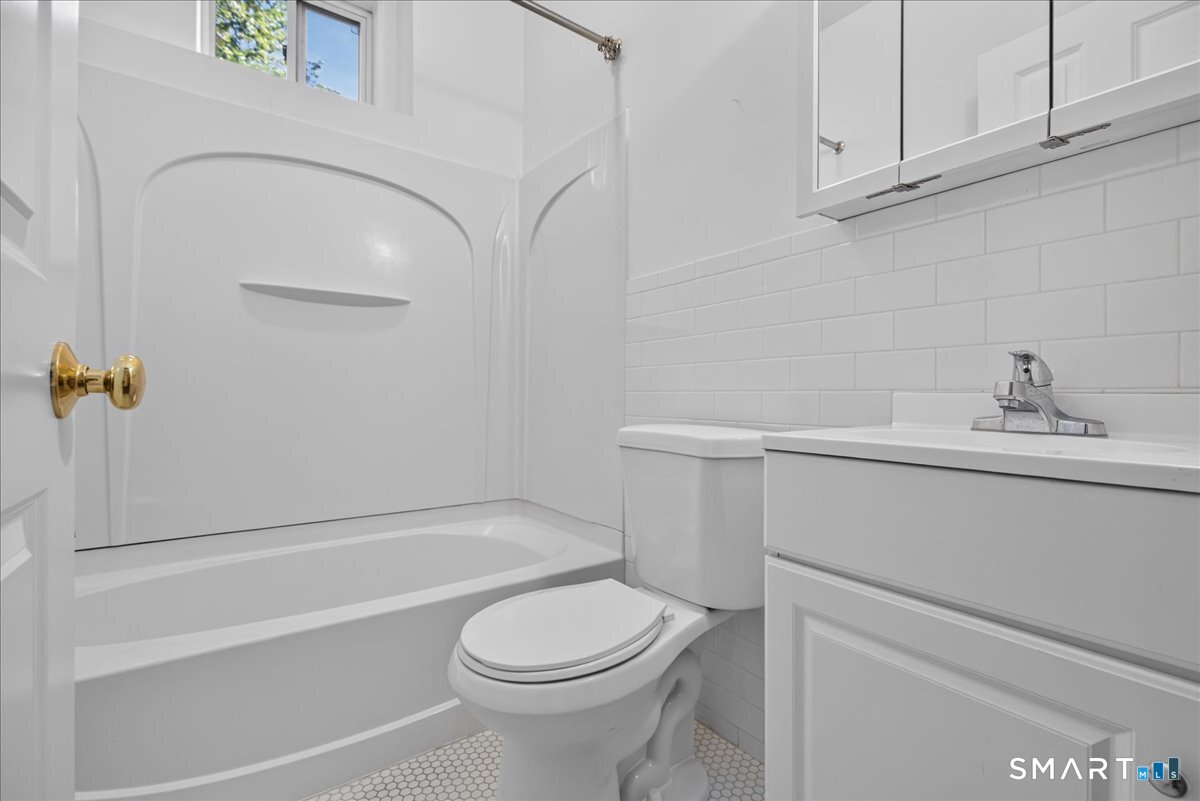 43 Edwards Street New Haven CT 06511
