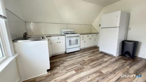 84 Alcove Street Meriden CT 06451