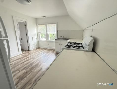 84 Alcove Street Meriden CT 06451