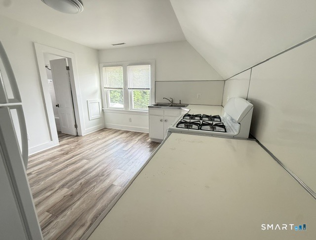 84 Alcove Street Meriden CT 06451