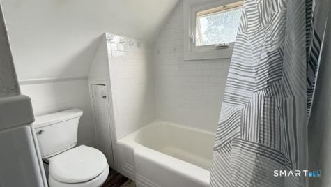 84 Alcove Street Meriden CT 06451