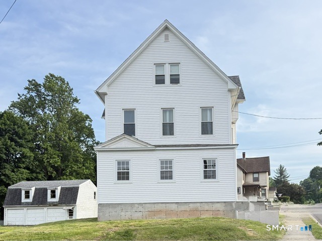 84 Alcove Street Meriden CT 06451
