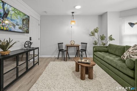149 East Main Street Clinton CT 06413