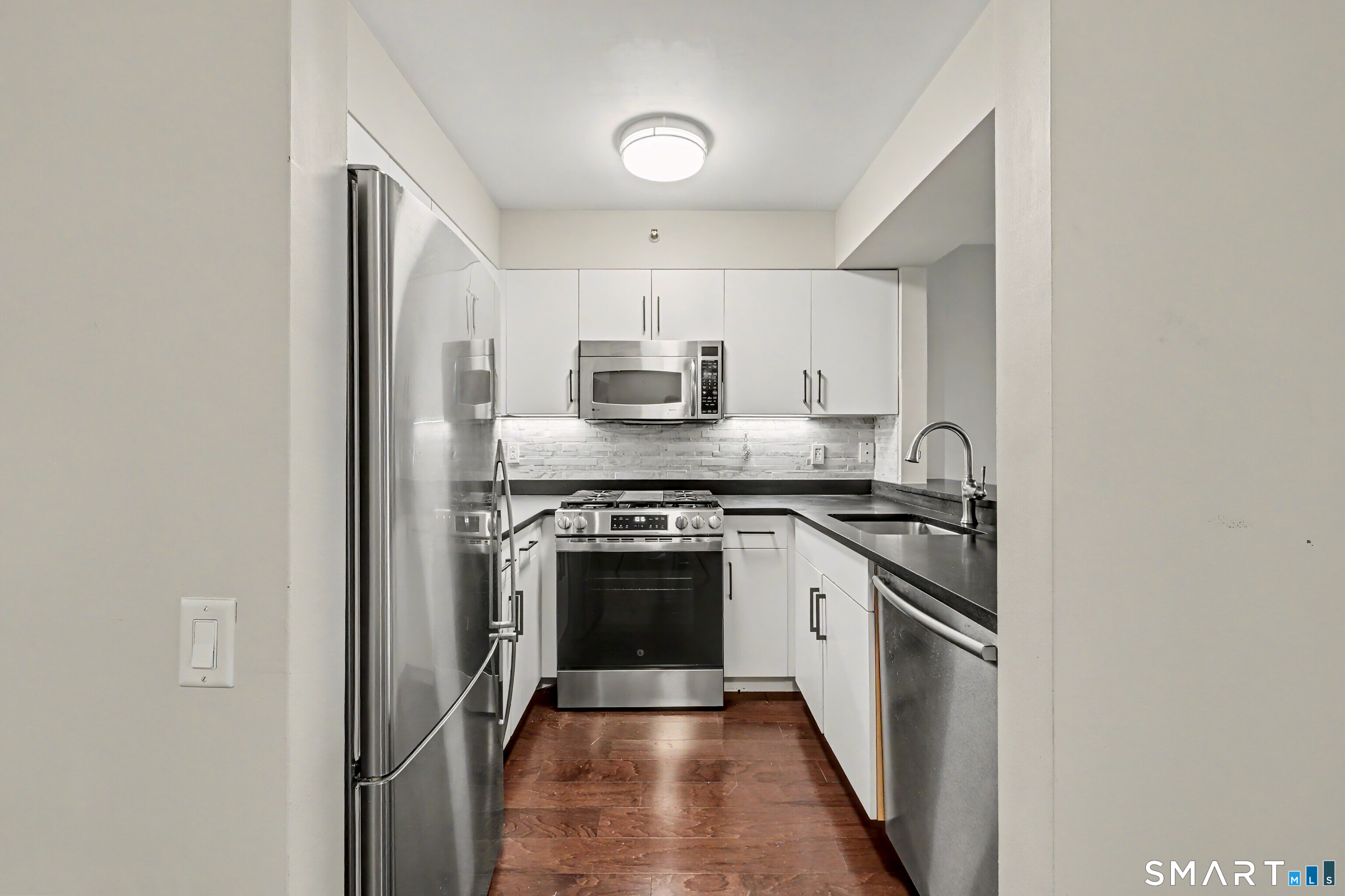25 Forest Street Stamford CT 06901