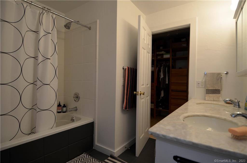 8 Chester Road Warren CT 06754