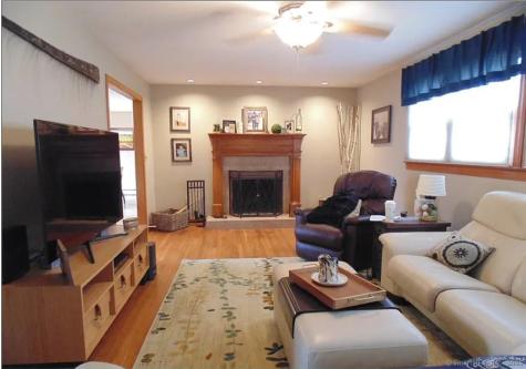 28 Lloyd Road Waterford CT 06385