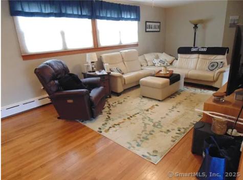 28 Lloyd Road Waterford CT 06385