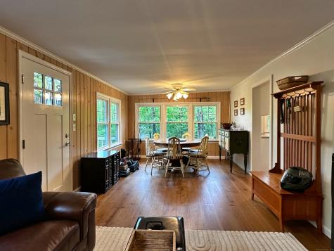 18 Inglenook Road New Fairfield CT 06812