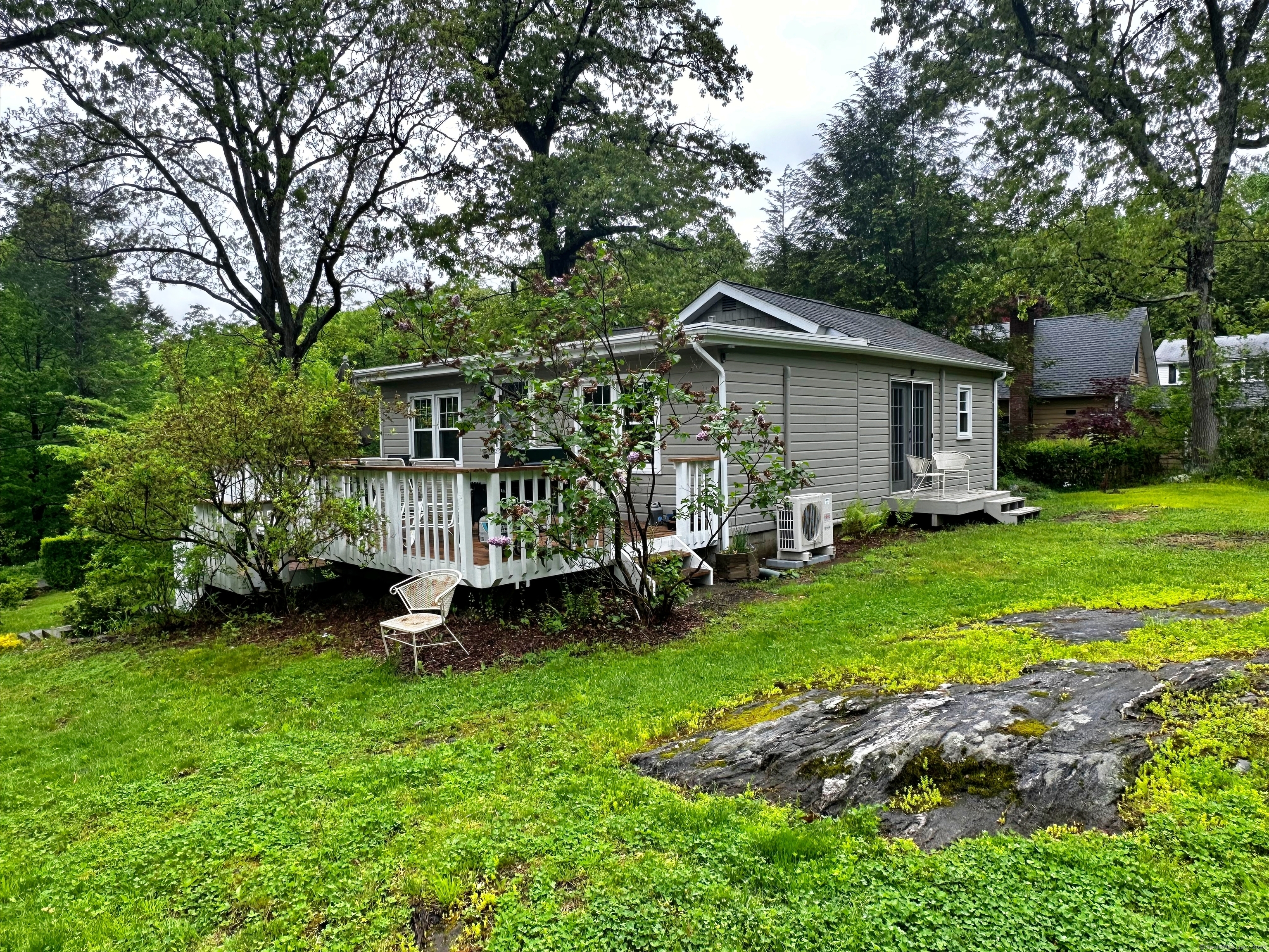 18 Inglenook Road New Fairfield CT 06812