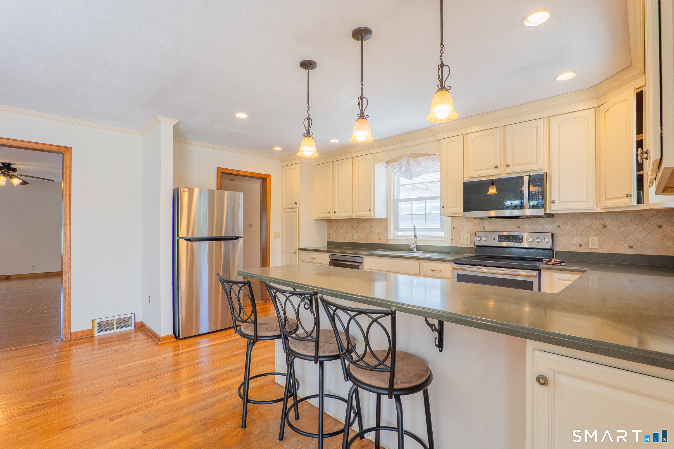 9 Pleasant Street Bethel CT 06801
