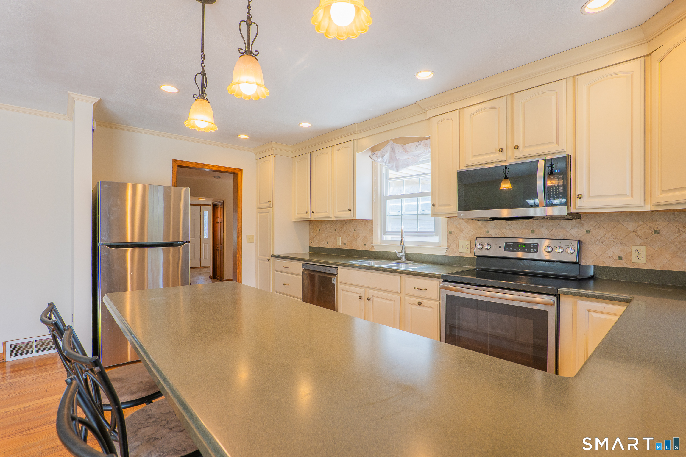 9 Pleasant Street Bethel CT 06801