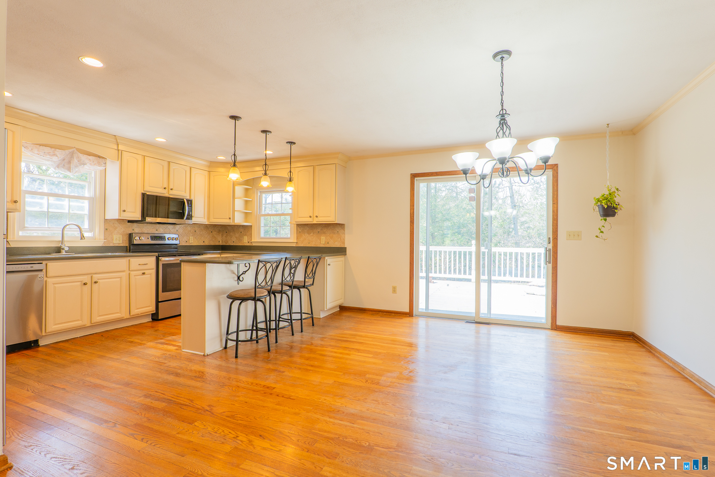 9 Pleasant Street Bethel CT 06801