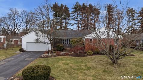 35 West Ridge Drive West Hartford CT 06117