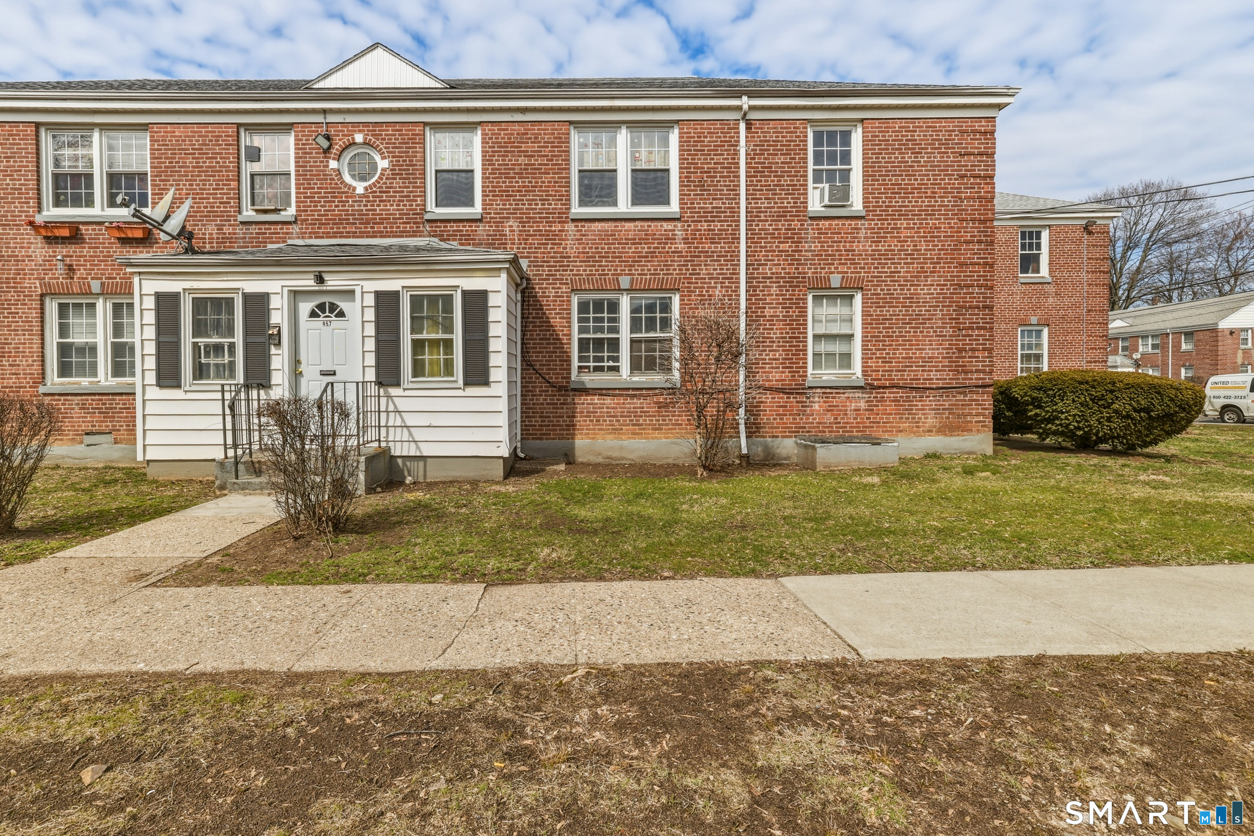 957 William Street Bridgeport CT 06608