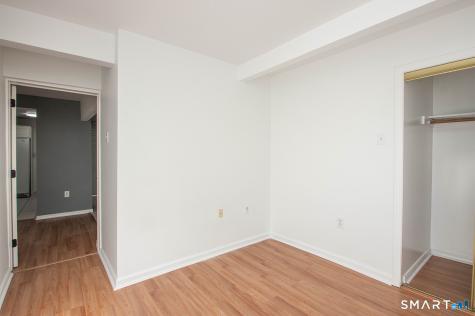 2879 Fairfield Avenue Bridgeport CT 06605