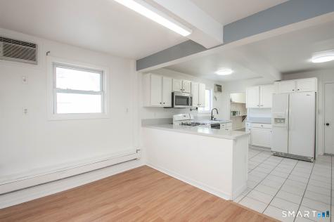 2879 Fairfield Avenue Bridgeport CT 06605